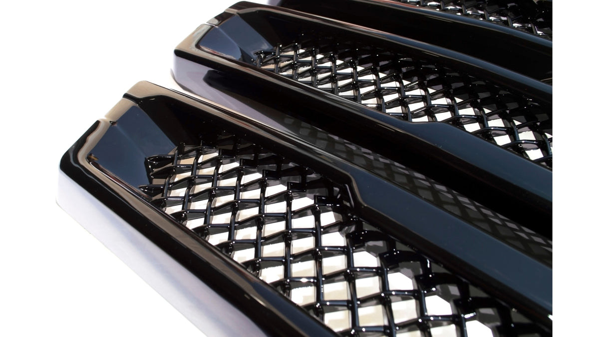 2019-2020 GMC Sierra 1500 Only Fits AT4 and SLT 2PC Black Overlay Grille Chrome Delete Kit
