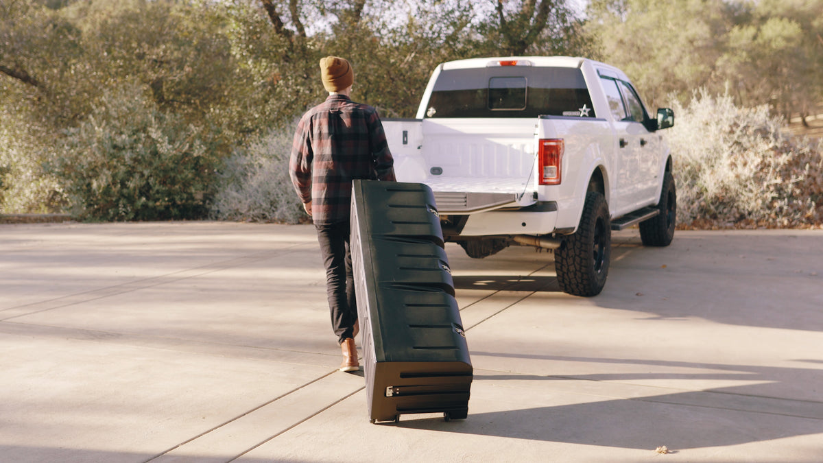 AeroBox™ AeroDynamic Rear Mount Truck Cargo Box Chrome Delete Kit
