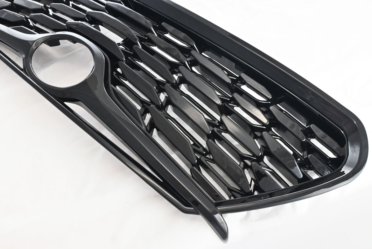 2020-22 Toyota Highlander LE/XLE Does not fit grille with Camera 1 PC Gloss Black Clip-On W/Tape Grille Overlay Chrome Delete Kit